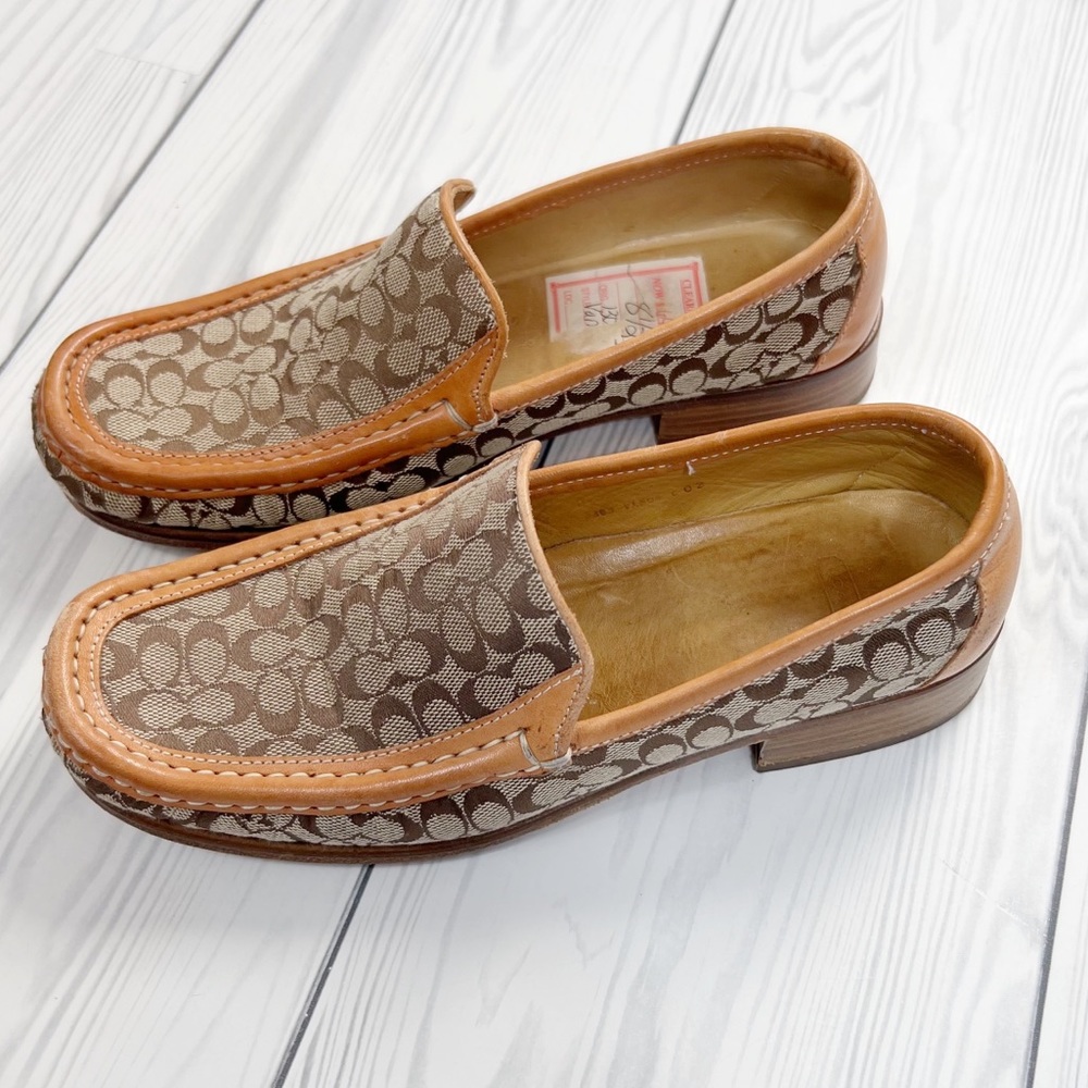 Coach monogram heeled loafers size 8 1/2